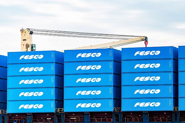 Первая контейнерная. 55 лет линии JTSL